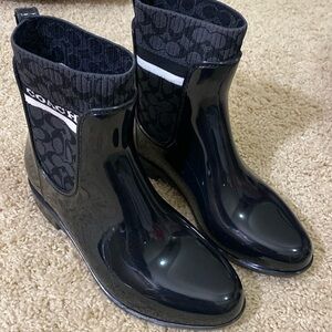 Coach NEW Rivington signature Logo black rain boots size 5